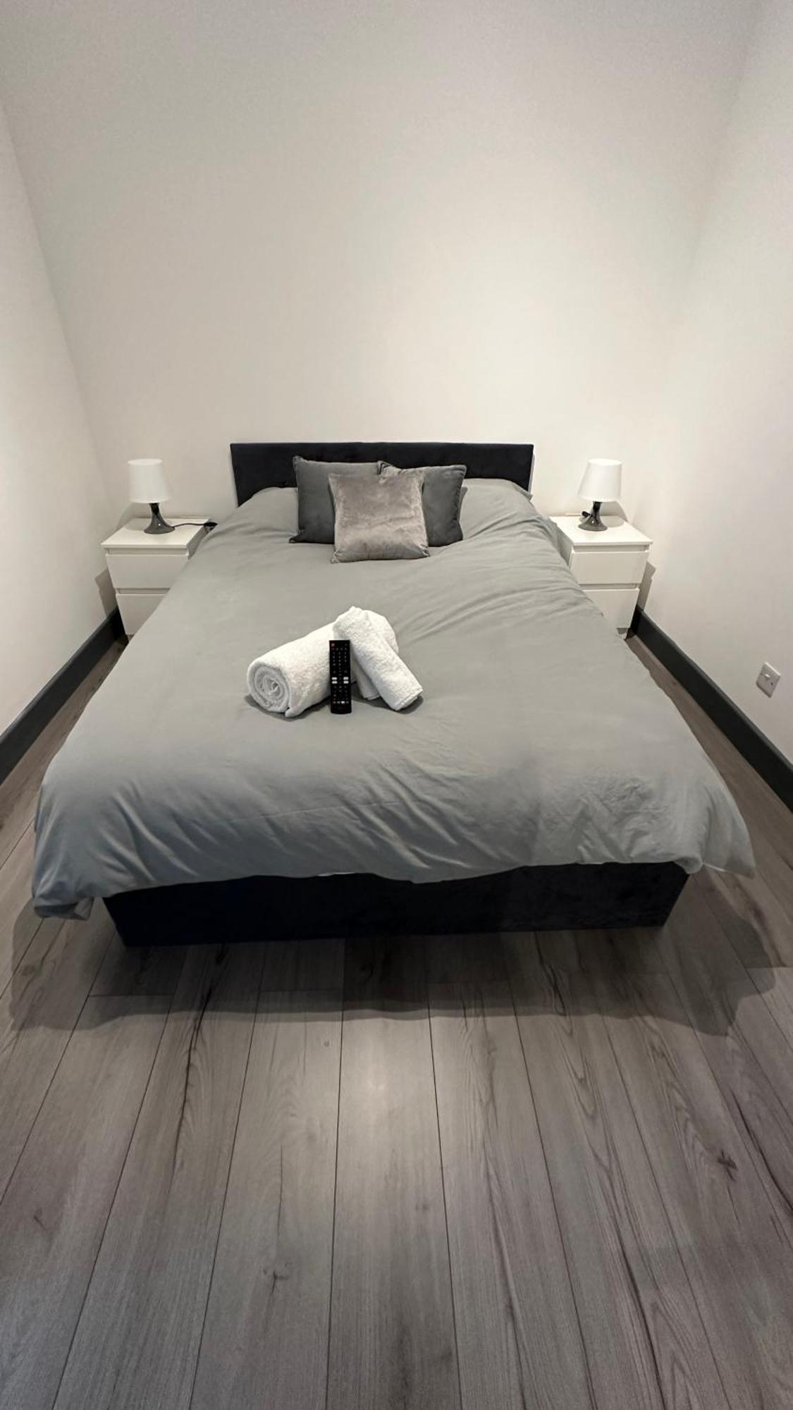Modern 2 Bed Near Turf Moor Football Stadium, Parks, Canal And Lake Burnley Luaran gambar